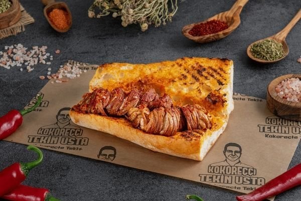 Gece Açık Kokoreççi Arayanlara Tekin Usta Lezzeti
