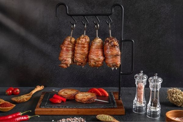 Tekin Usta'da Her Damak Tadına Uygun Kokoreç Lezzeti
