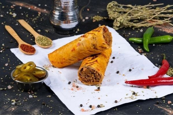 Kokoreç Dürüm mü Ekmek Arası mı Yenmeli?